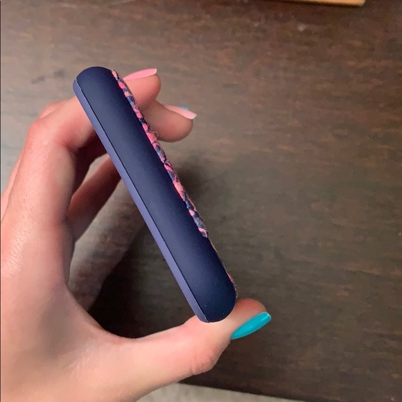 Vera Bradley Quilted iPhone X/XS case - Picture 4 of 6